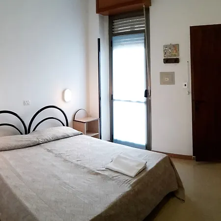 Hotel Edelweiss *